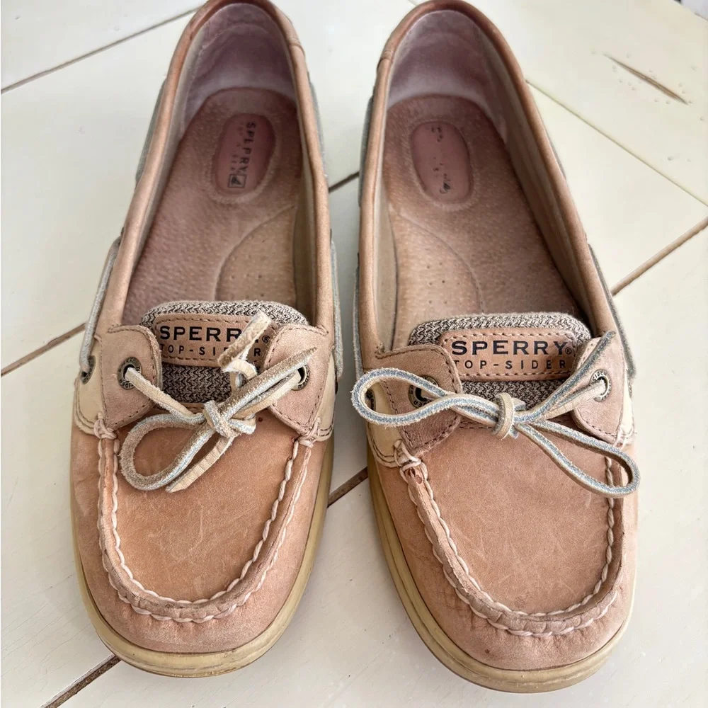 Angelfish Leather Boat Shoes Women’s Size 8.5 Medium Brown